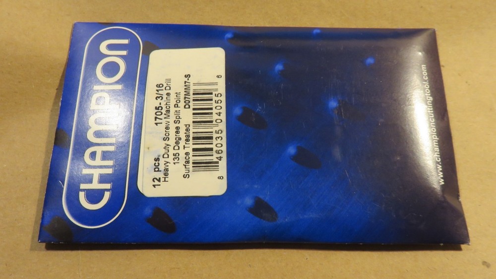 New - 12 pieces Stubby 3/16 135 Degree Champion 1705 Split Point Drill Bits