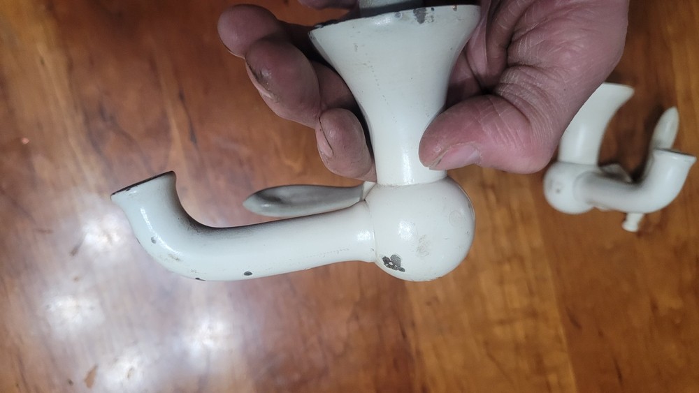 Antique Bathroom Faucet Quick Pression