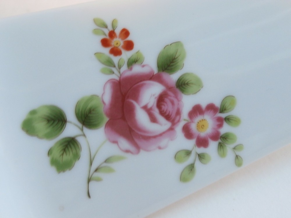 Vintage 1983 Mann Cake Pie Server w/Original Label Japan Floral Pattern