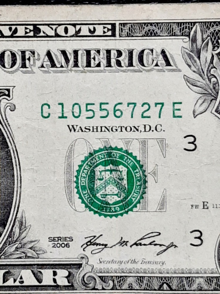 2006 $1  SHIFT ERROR-BILl SERIAL NUMBER & GREEN SEAL SHIFT FAR DOWN ERROR