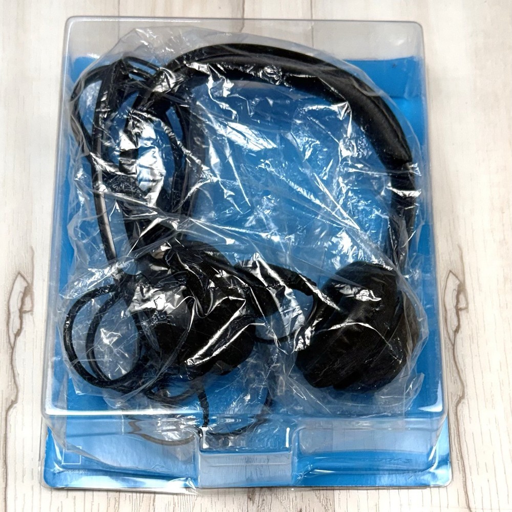 LOGITECH H390 USB Wired On-Ear Computer HEADSET w/ Mic & Volume Control Black