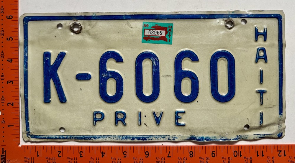 1989 Haiti Passenger License Plate