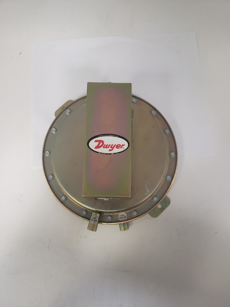 DWYER 1626-5 DIFFERENTIAL PRESSURE SWITCH