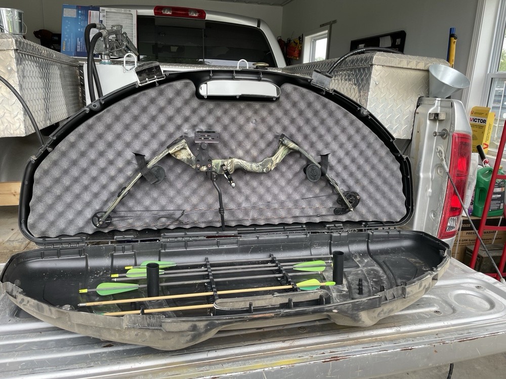 High Point Youth Bow With Case