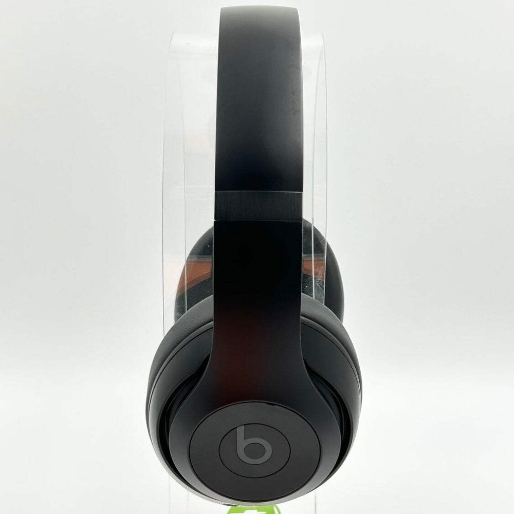 Beats Studio Pro Wireless Over-Ear Bluetooth Headphones Black A2924