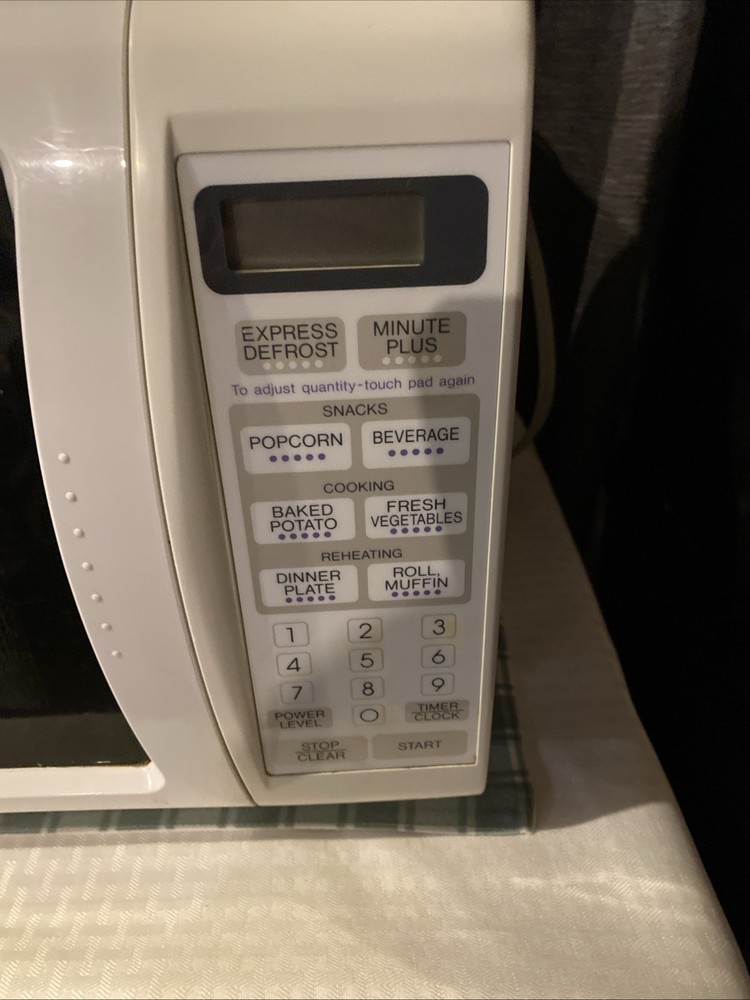 Sharp Carousel Microwave