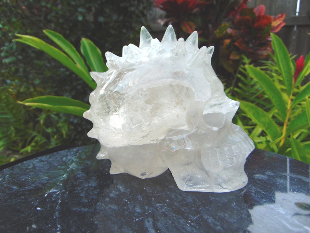 Quartz carved Skull from Skullis