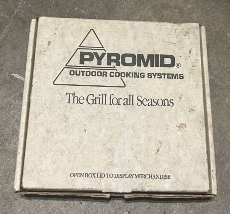 Vintage PYROMID 12” Portable Camping Grill Igloo w/ Box