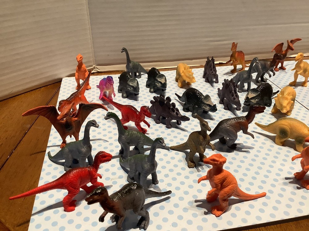 55 Pcs Unique Realistic Dinosaur Figures (mini) lot