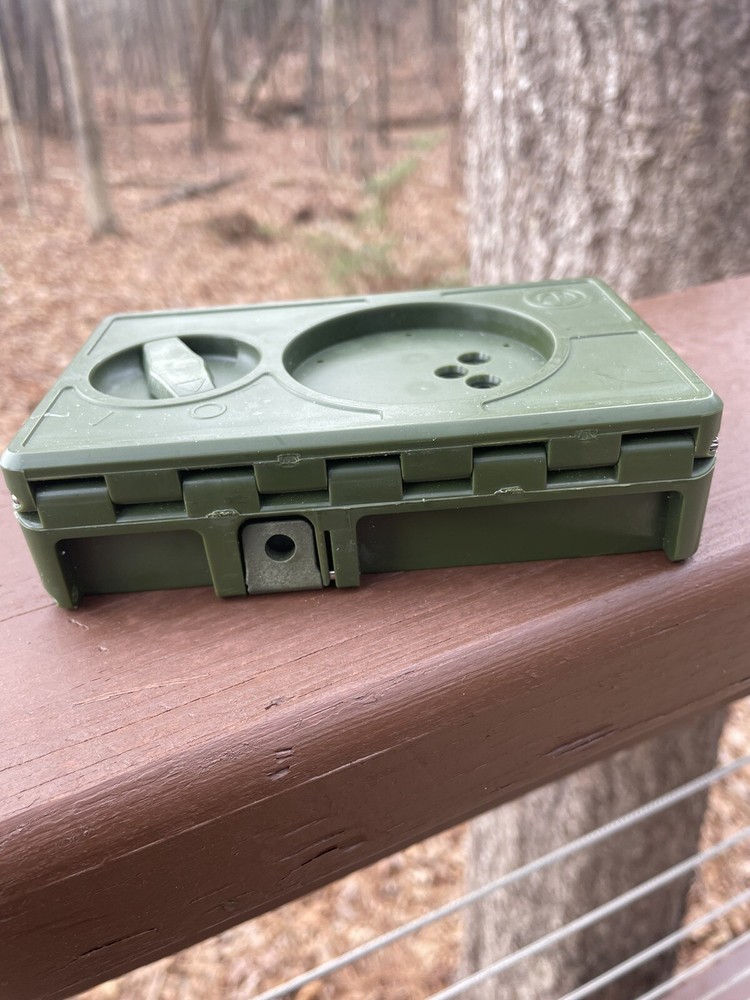 Cejay Engineering CIRLS 123A / AA Battery Box Used