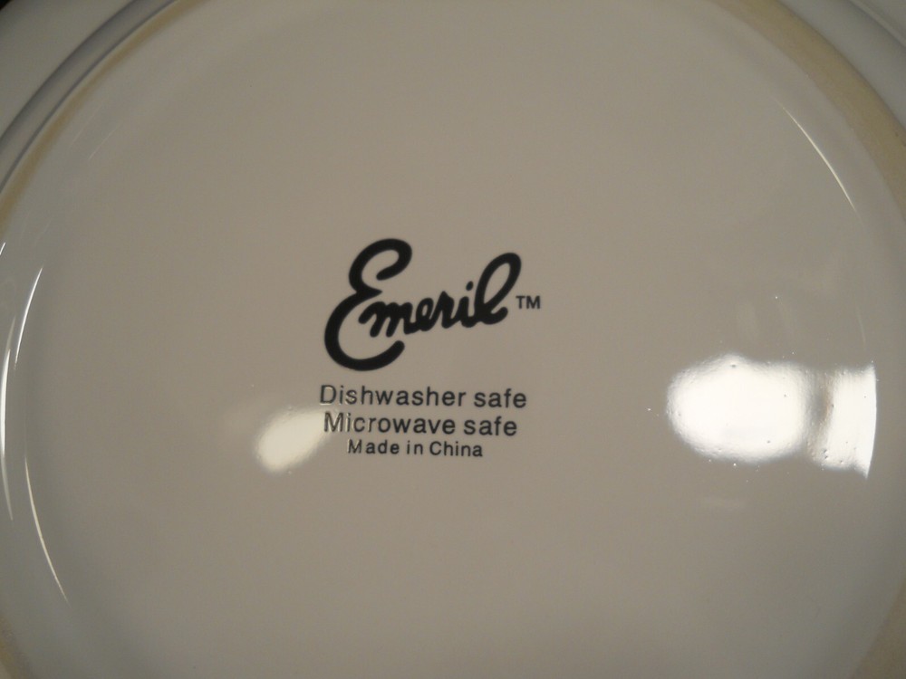 Emeril Red Checkboard Dinnerware~4 pc Place Setting~Dinner/Luncheon/Salad