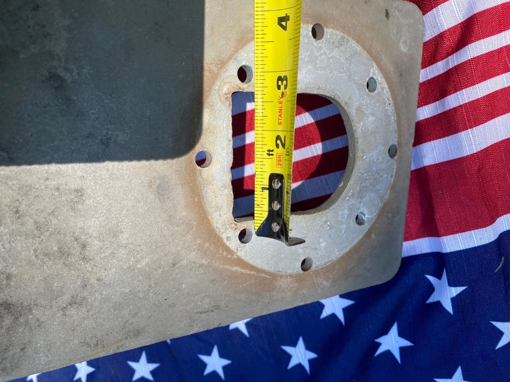 Antenna tower rotor rotator side mount bracket