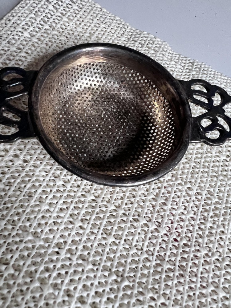 Silver Plated Tea Strainer Double Handle Perforated Bowl Tea Leaf Kitchen Gadget
