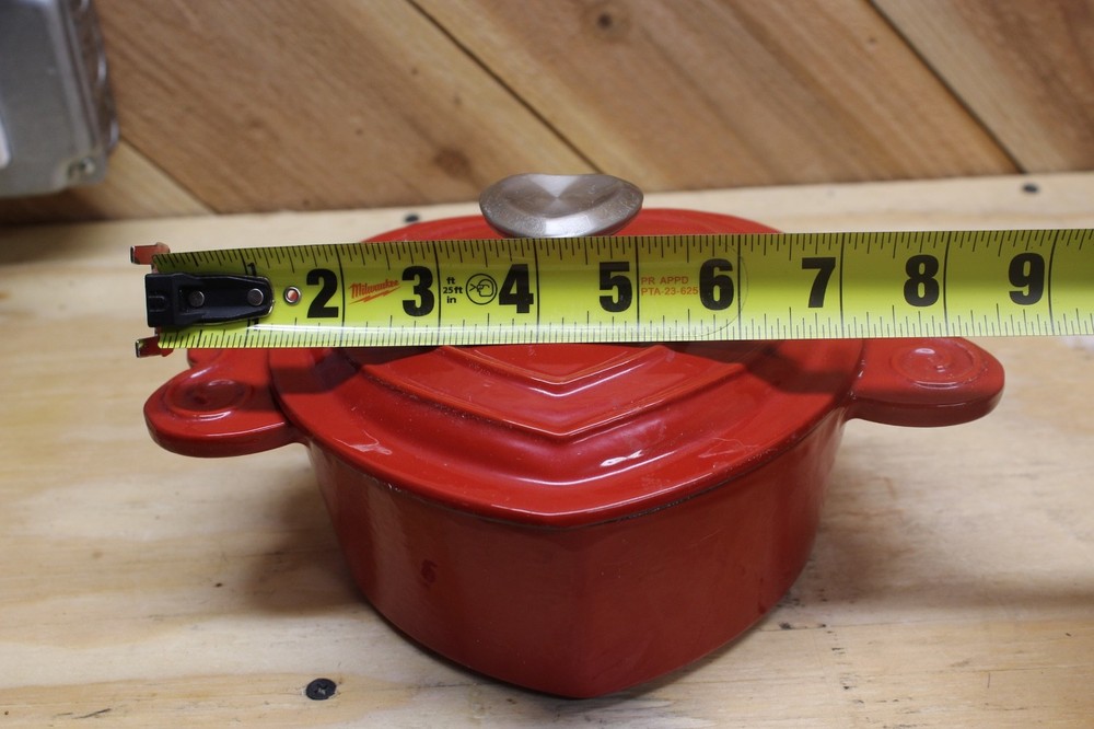 Red heart cast iron & enamel. Mini Dutch oven/ pot