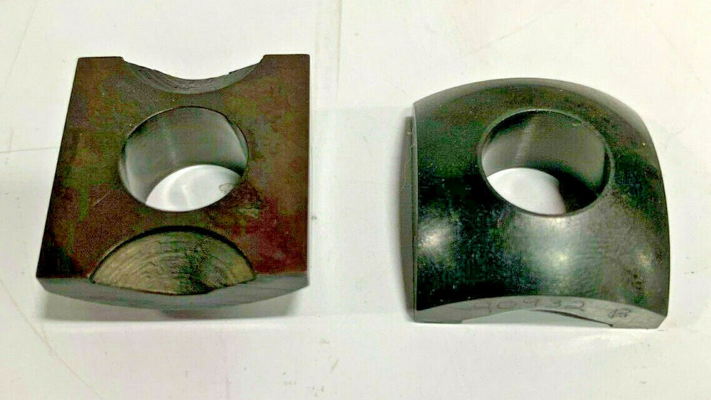 Vickers Knucle: 090932