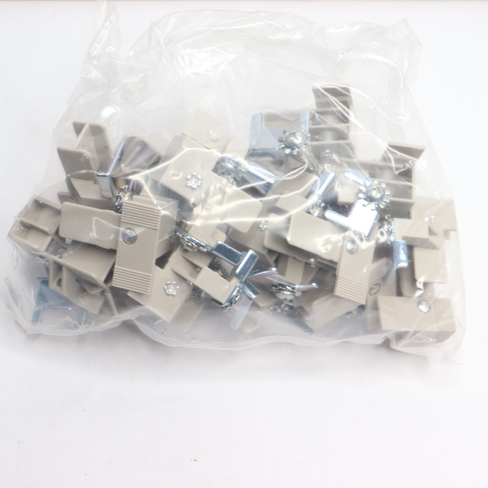 (25-Pk) End Pulley Regular Duty Right White 92946-5