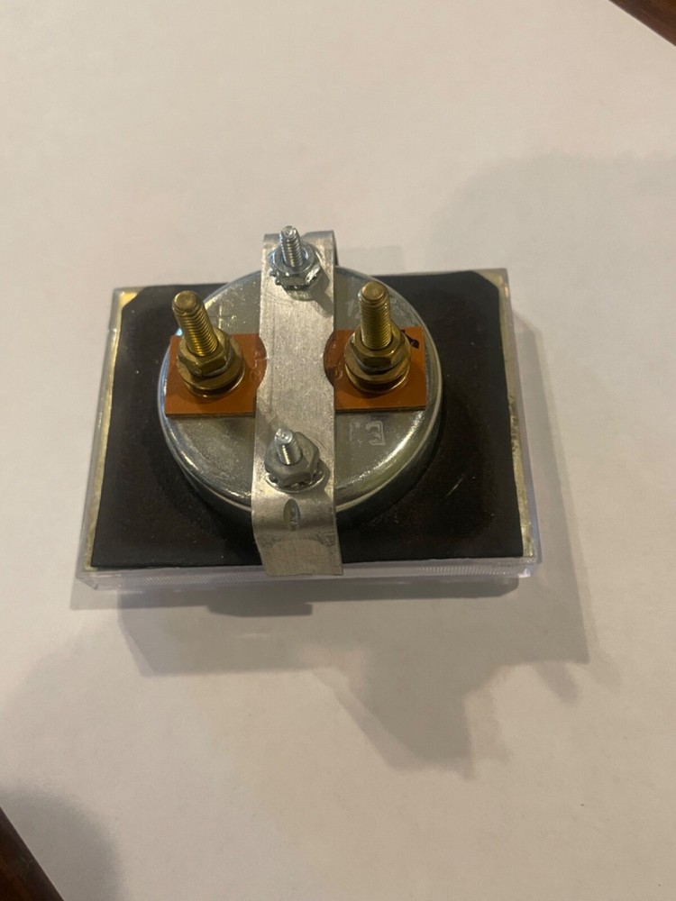 MCS 0-40 DC VOLTS PANEL METER, PANEL FACE: 3.21" LENGTH X 2.45" HEIGHT