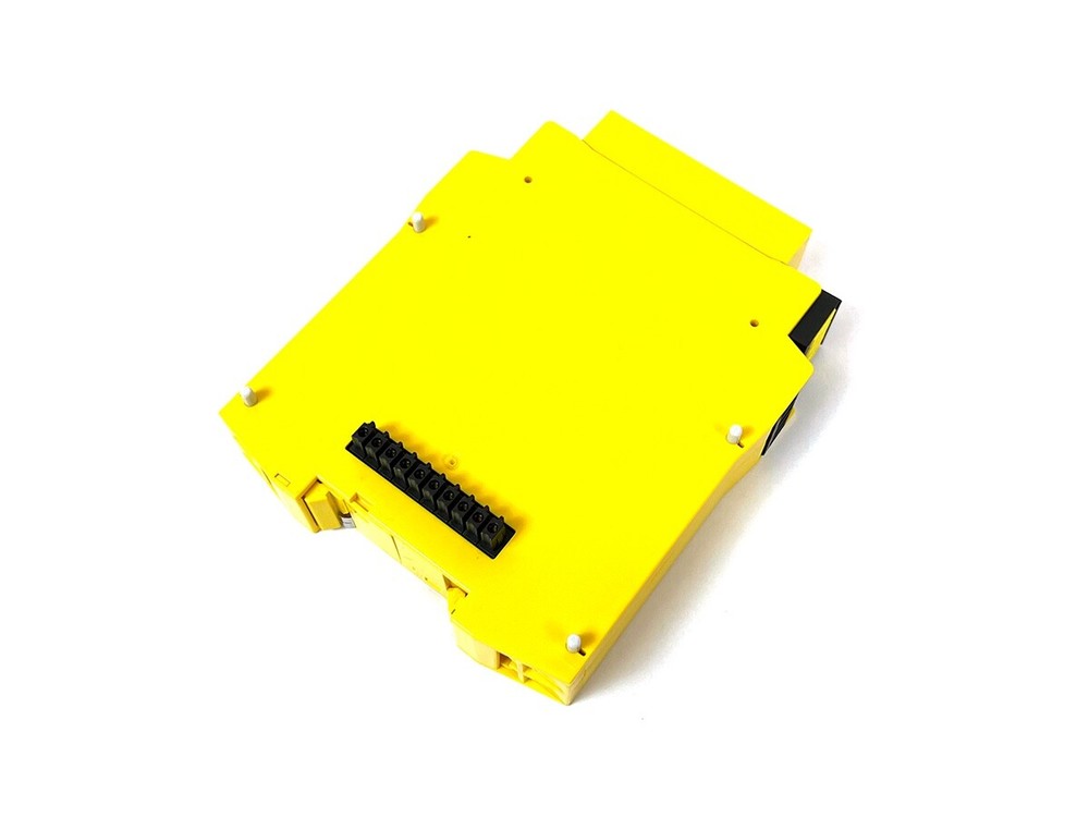 Sick FX3-XTI084002 Flexi Soft Safety Controller 1044125