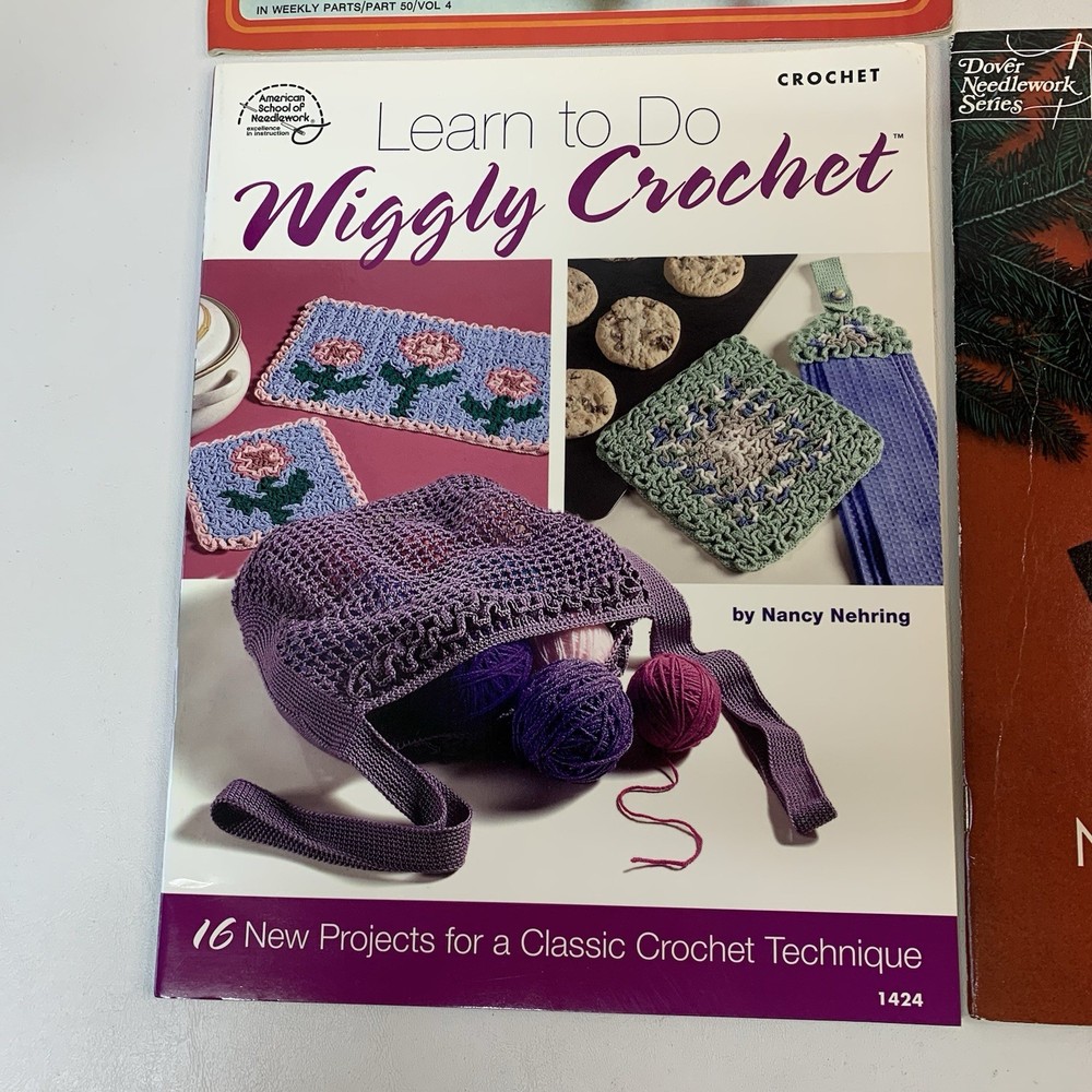 Lot Of 7 Mixed Techniques Pattern Booklets Leaflets Needle Primitive Peppering