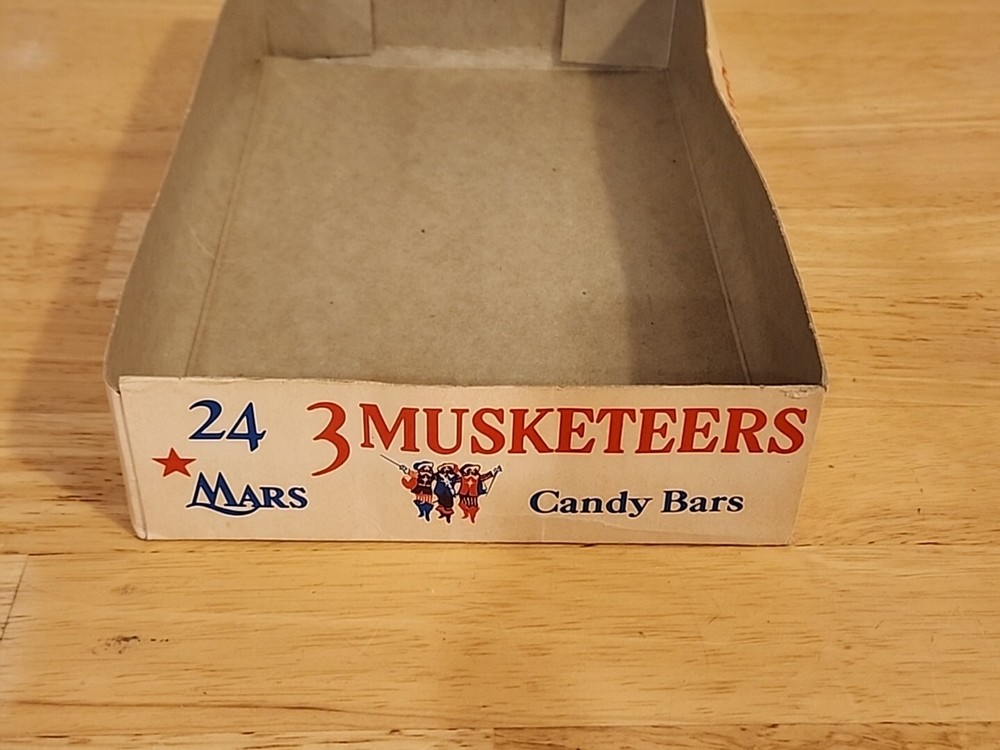 Vintage Mars 3 Musketeers Candy Box