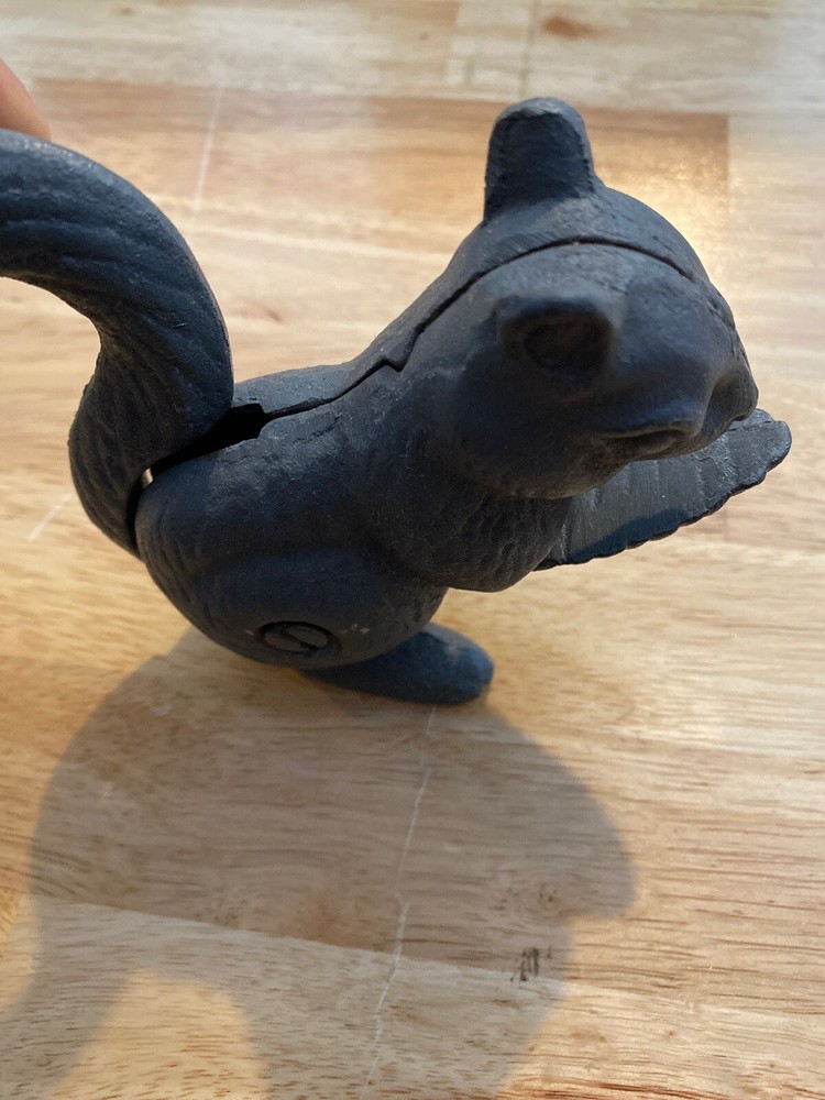 Squirrel Nutcracker Nut Cracker Cast Iron Metal Hefty Patina Collector Holidays
