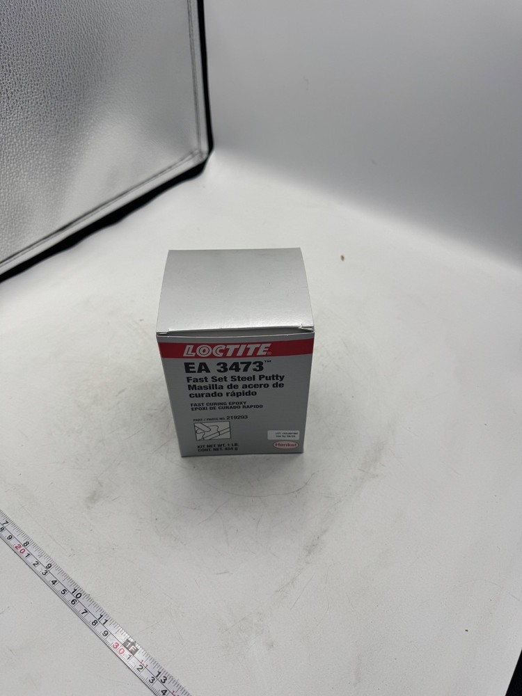 Loctite EA 3473 Fast Set Steel Putty Epoxy Kit 1lb USE BY 9/25