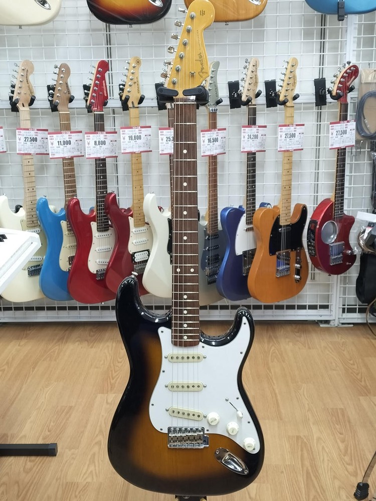 FENDER JAPAN ST62 598500