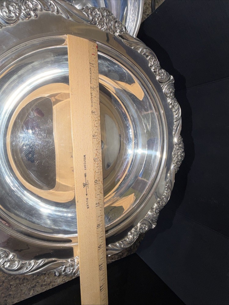 Heritage pattern by 1847 Rogers Bros, 8 1/2 Chafing Dish
