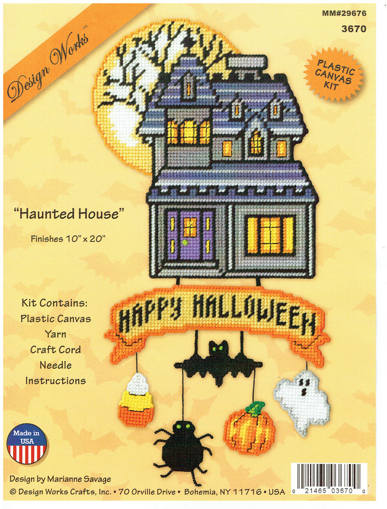 HAUNTED HOUSE  WALL HANGING  7ct plastic canvas PATTERN (#TF0327)