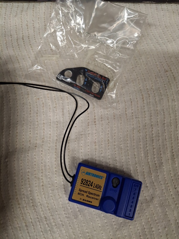 Airtronics RDS8000 2.4GHz FHSS Remote Control Transmitter In Box