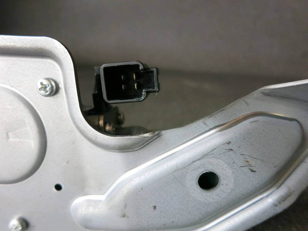 Mazda 6 GJ 2012-18 Rear wiper motor