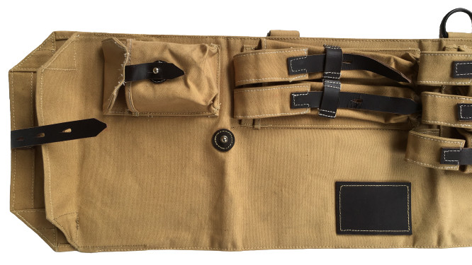 WWII GERMAN MP CANVAS CARRY CASE KHAKI