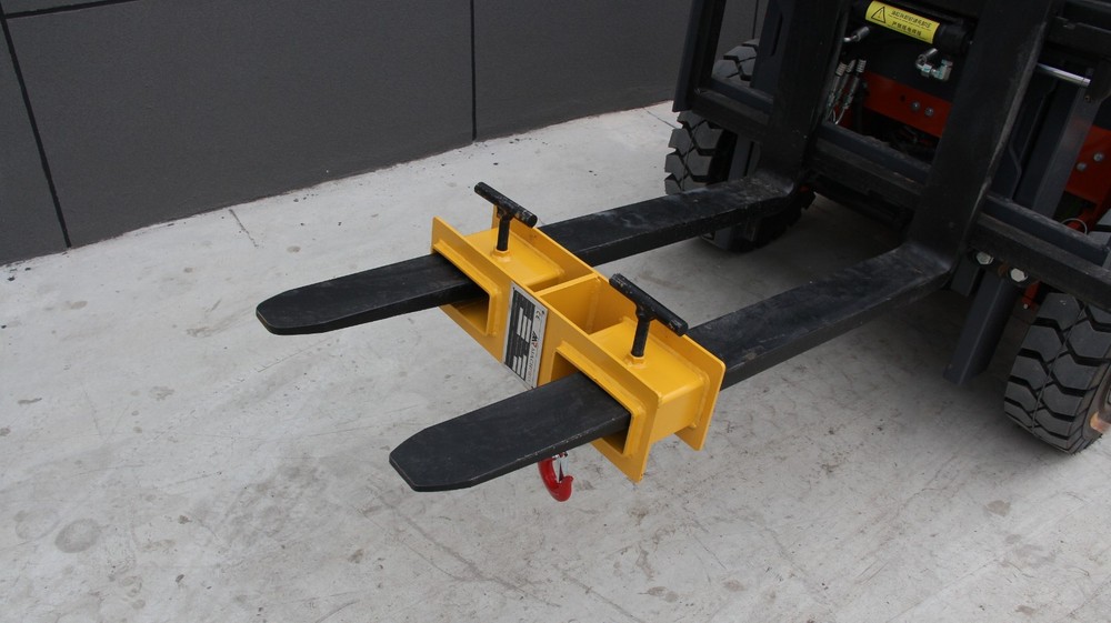 1PCS Forklift-Specific Lifting Attachment-Various Cargo Handling Scenarios