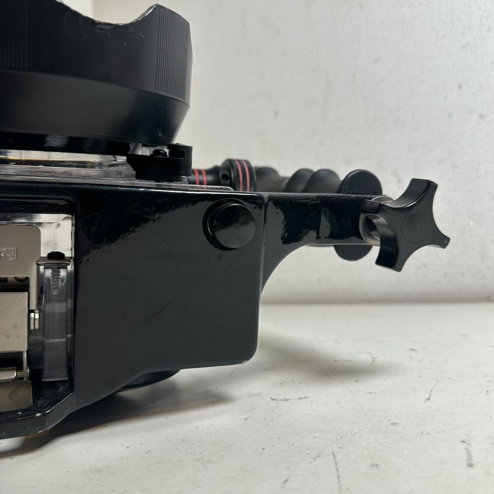 Ikelite Clear Black Polycarbonate Threaded Mount Underwater SLR Camera