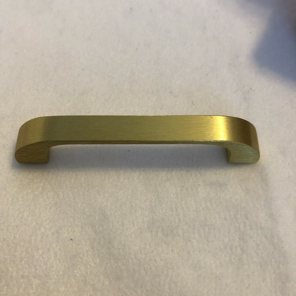Vintage NOS Baldwin Drawer Pull- 4" Pattern