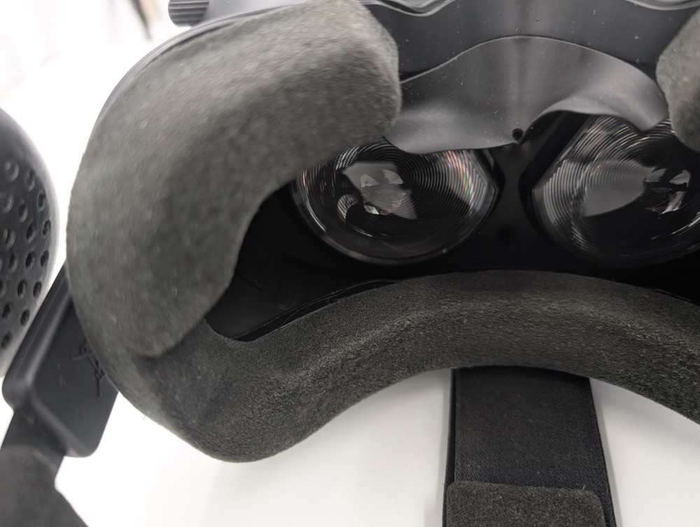 HTC Vive Virtual Reality Replacement Headset Only (260094)