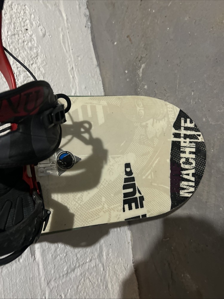 Prefab 77 Machete Snowboard 2011 Limited Edition W Bindings
