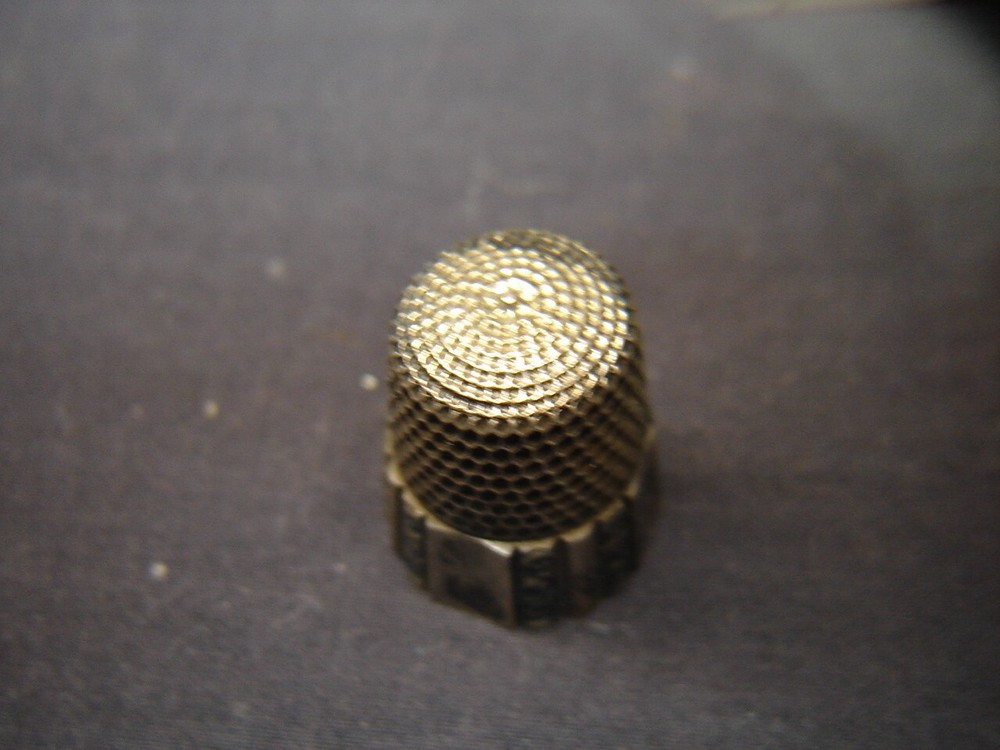 Vintage #9 Sterling Silver Sewing Thimble