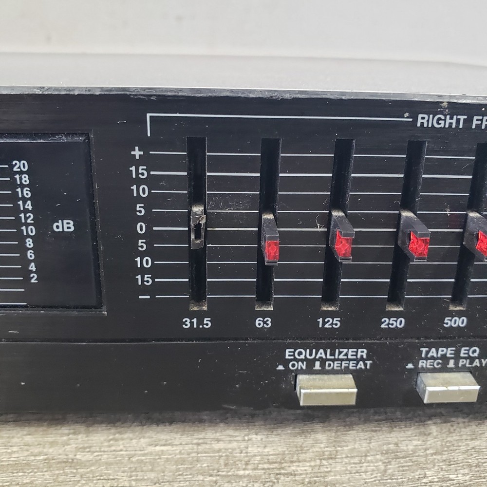 *Powers Up/READ* ADC SS-100SL Graphic Equalizer & Analyzer -Plays- *PARTS*