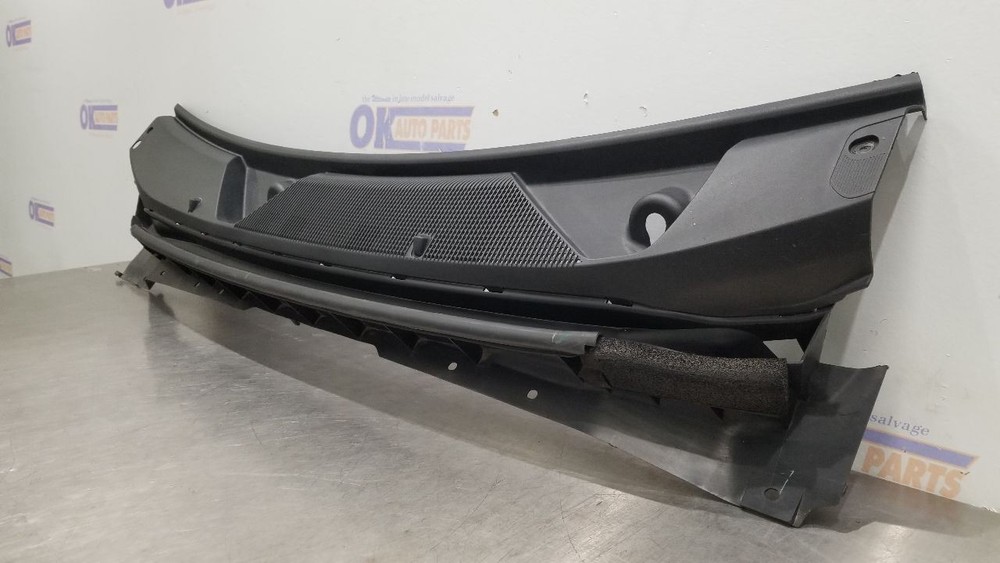 23 FORD BRONCO COWL VENT PANEL