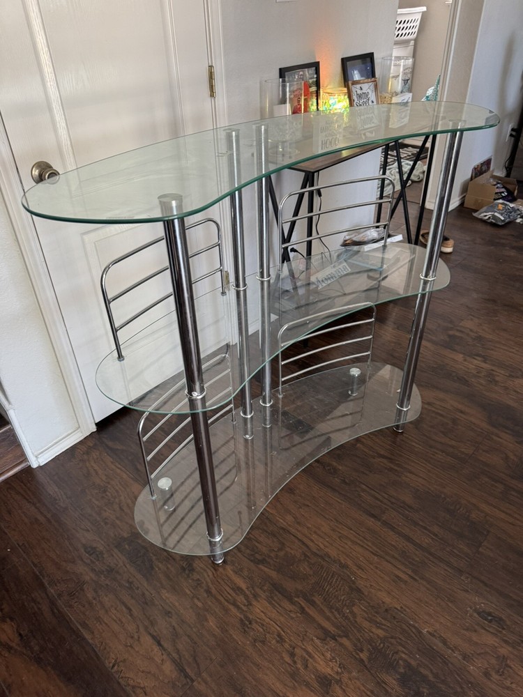Glass Bar