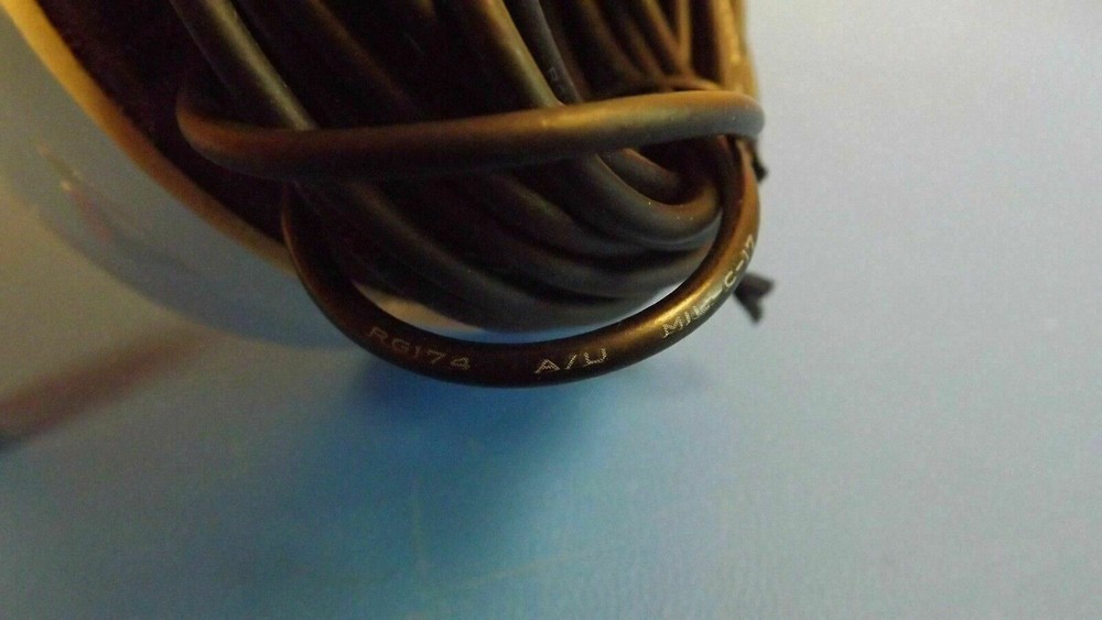 (1) CGS002 ANTENNA GPS/GSM