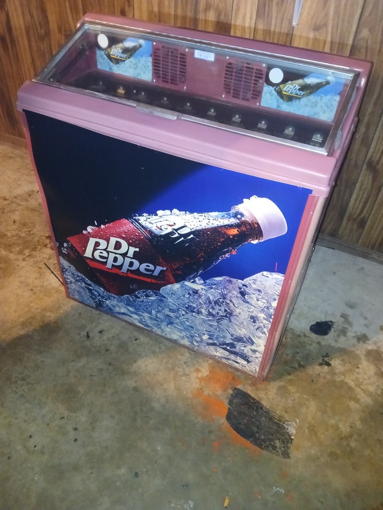 Dr Pepper Antique Soda Machine
