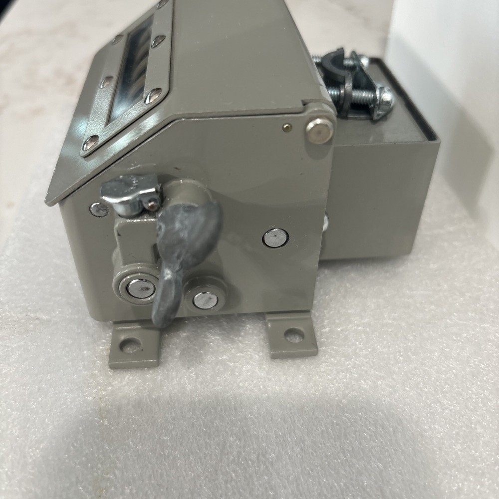 VEEDER ROOT MECHANICAL COUNTER 123915-681