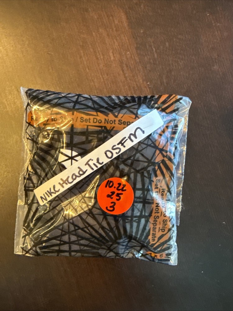 Nike Head Tie Black One Size Fits Most