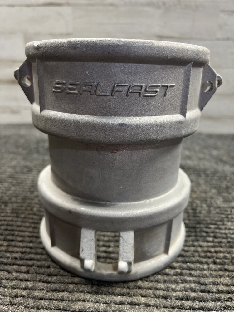 Used Sealfast DD400 coupler 4-3/4” ID
