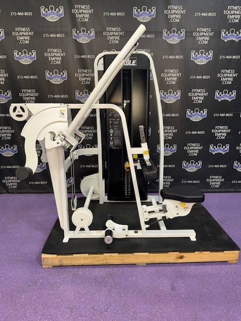 Cybex Eagle Bi Lateral Lat Pulldown w / 305 lb Stack - BACK ATTACK
