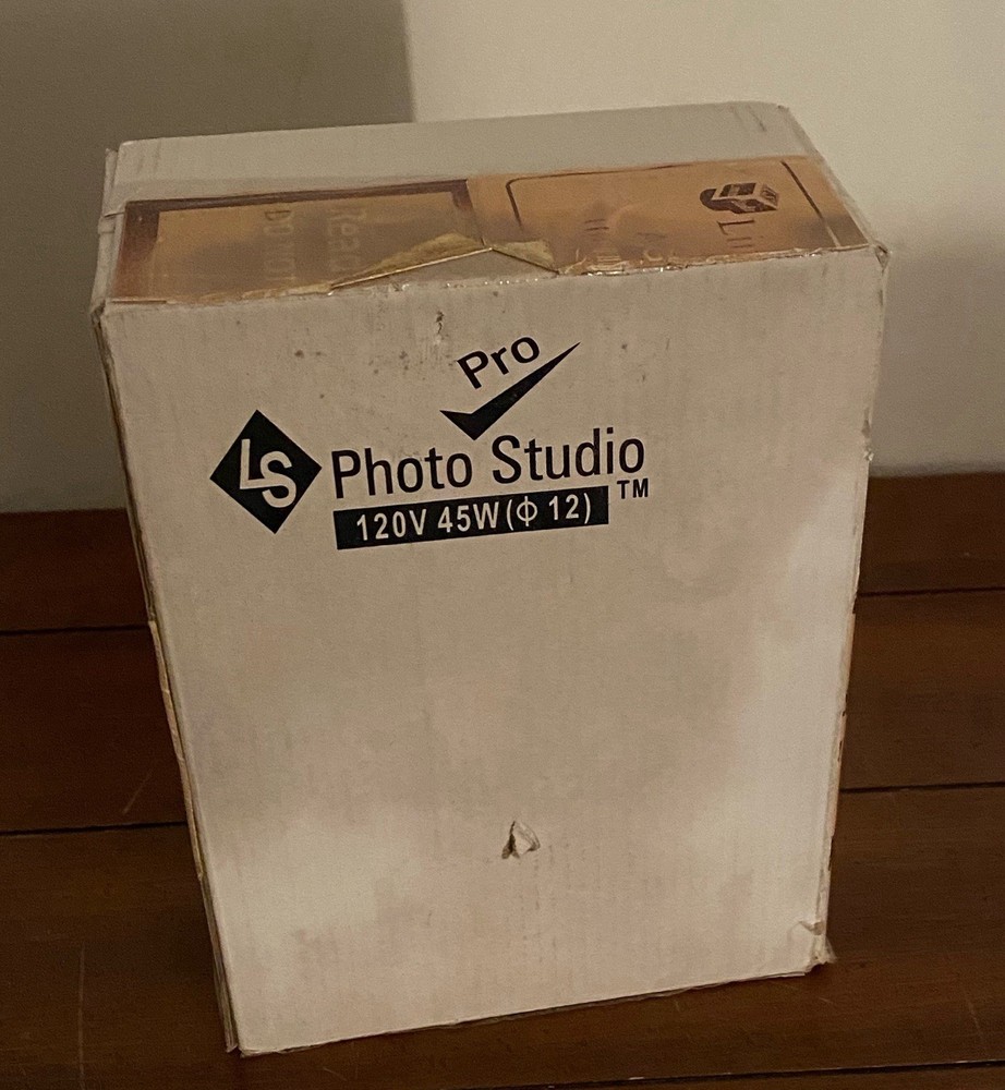 Two Pro Photo Studio Light Bulb 120v 45W Studio Lighting Mint In Box