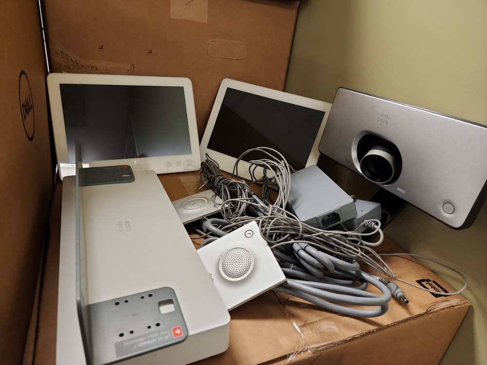 Cisco CS-CODEC-PLUS TTC7-25 VideoConference Webex Room Codec CS-KITPLUS-K9