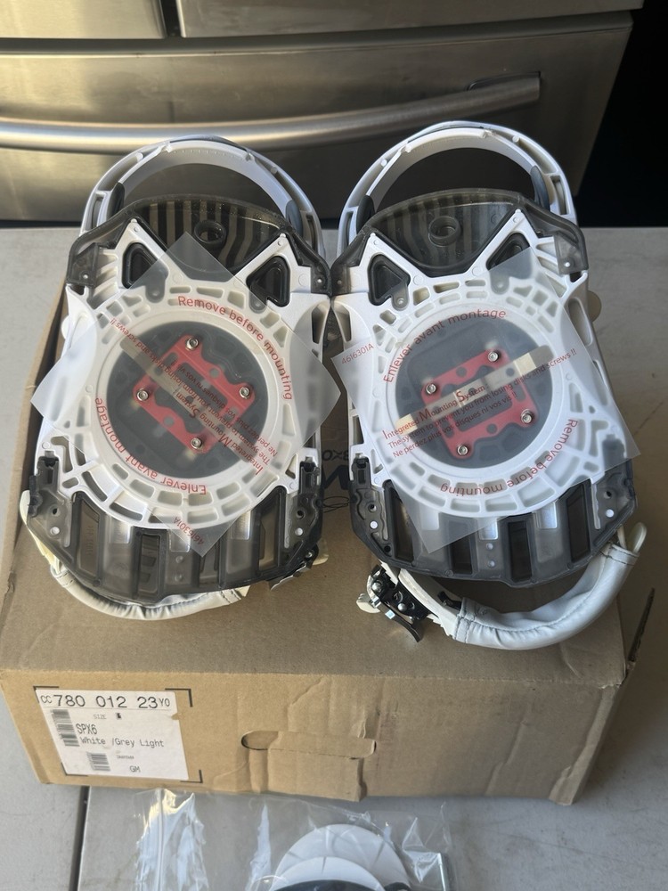 Salomon SPX 6 Snowboard Bindings White/ Grey Light New Open Box